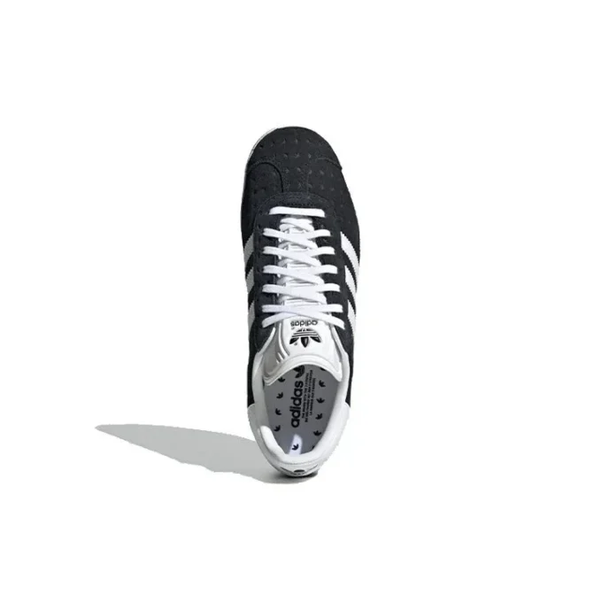 Adidas Gazelle „Allover Debossed Trefoils“