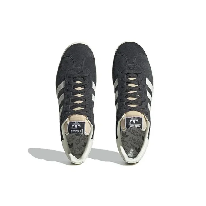 Adidas Gazelle „Carbon“