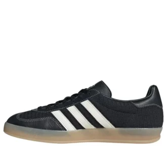Adidas Gazelle Indoor „Black off White“