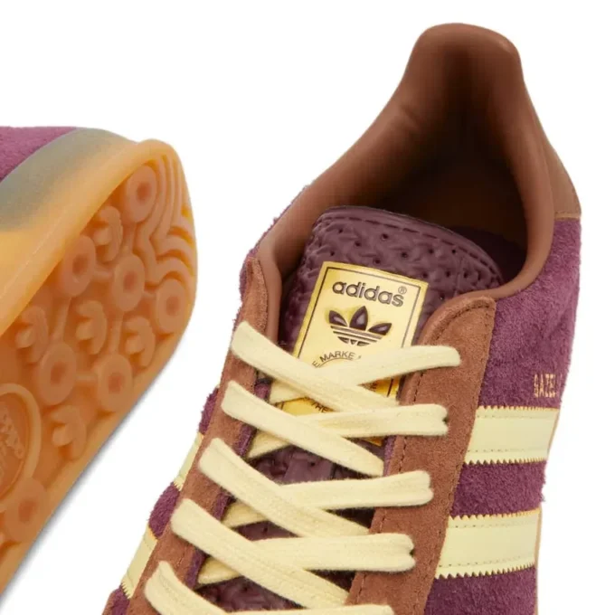 Adidas Gazelle Indoor „Maroon Almost Yellow“