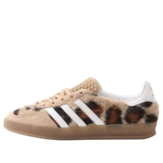 Adidas X Atmos Pink Gazelle Indoor „Trinity Leopard Warm Sandstone“