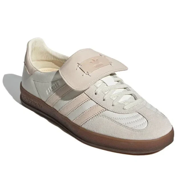 Adidas X Foot Industry Gazelle Indoor „White Sand Strata“
