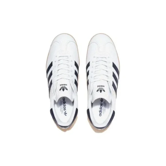 Boty Adidas Gazelle „White Navy Gum“